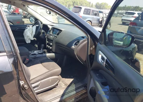 2017 Nissan Pathfinder S/Sv/Sl/Platinum z USA, uszkodzony, nr VIN 5N1DR2MN6HC662101